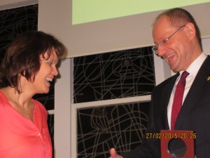 Sandra Steiger und Bürgermeister Ulrich Roland · Foto: Ralf Steiger